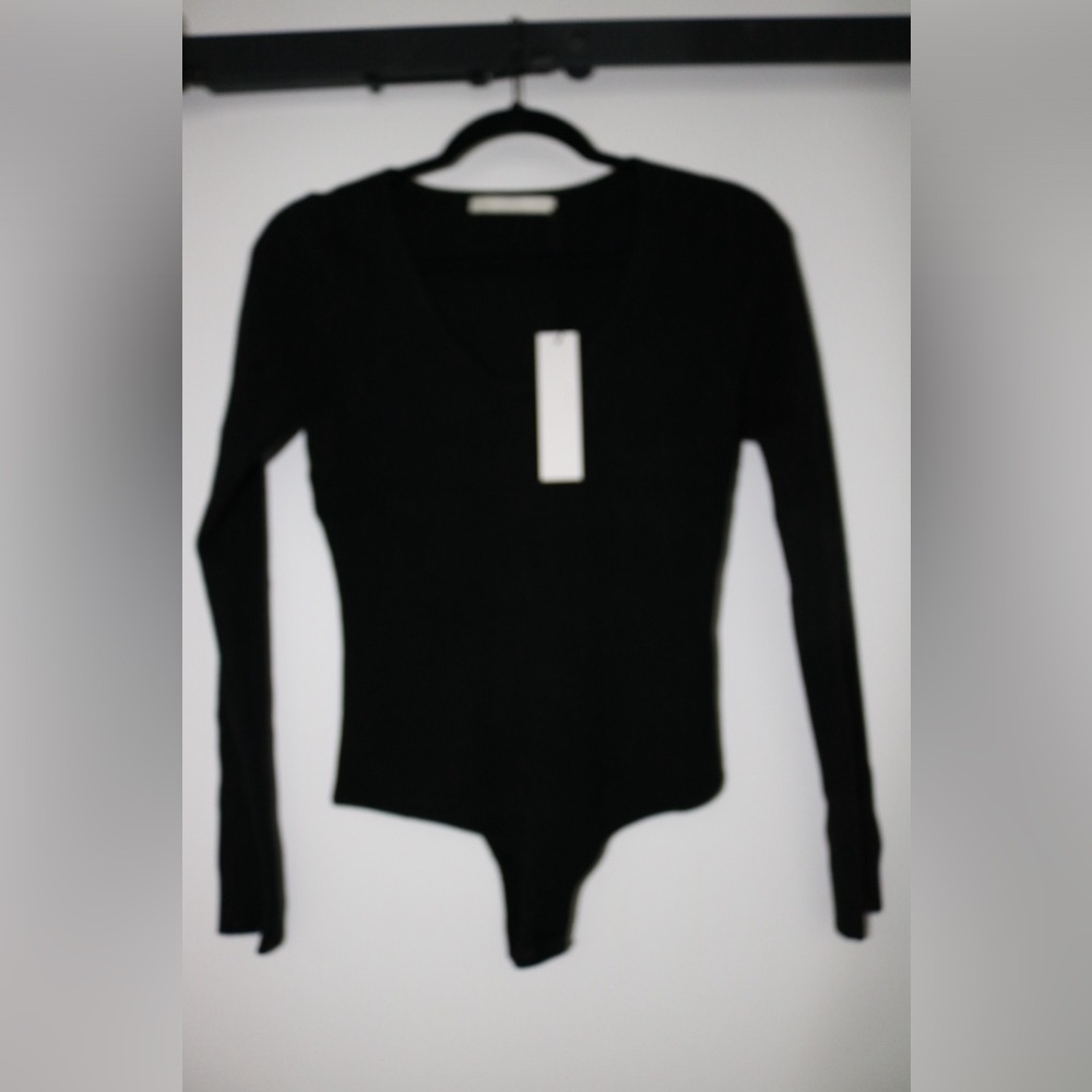 NWT- One Grey Day Fica Bodysuit in Black- Size Large - Picture 2 of 9